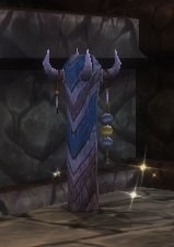 Item Totem de la salle des fêtes.jpg